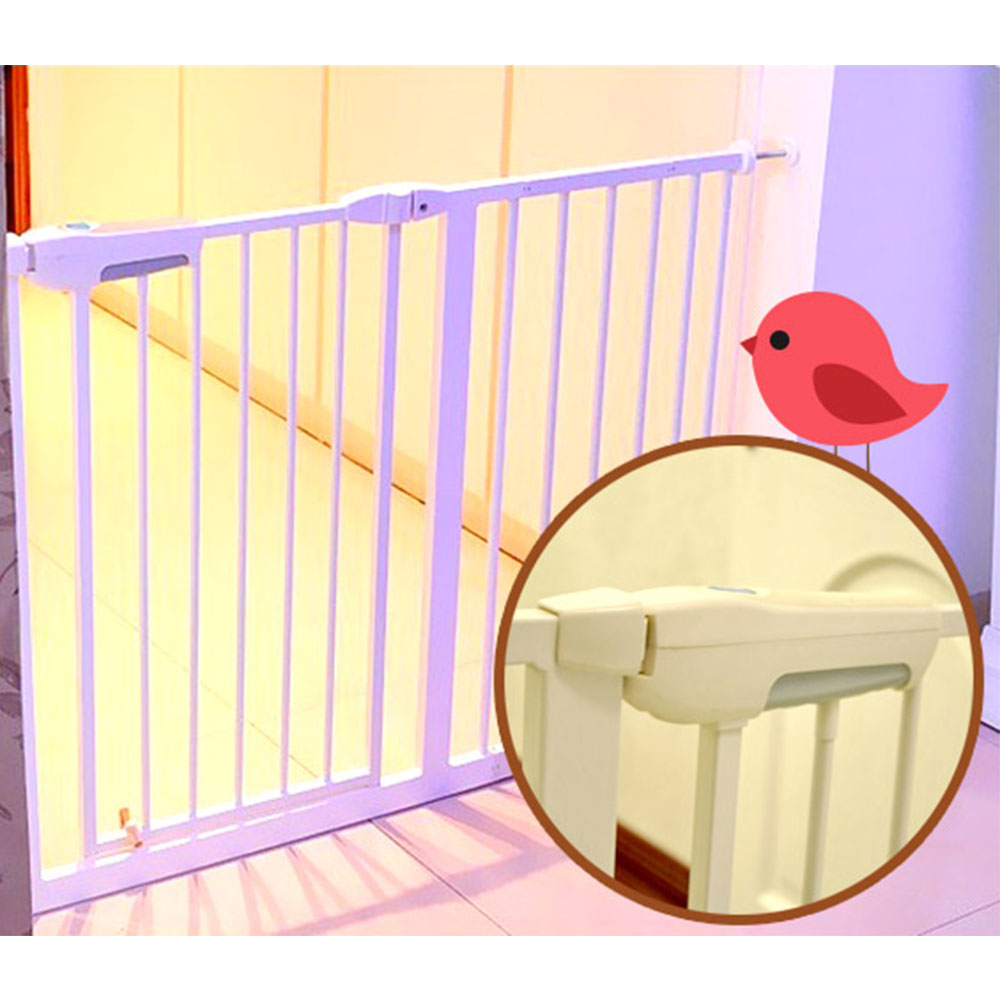 Auto Swing Baby & Pet Security Gate – Adjustable Door Gate – photo 2 of 5