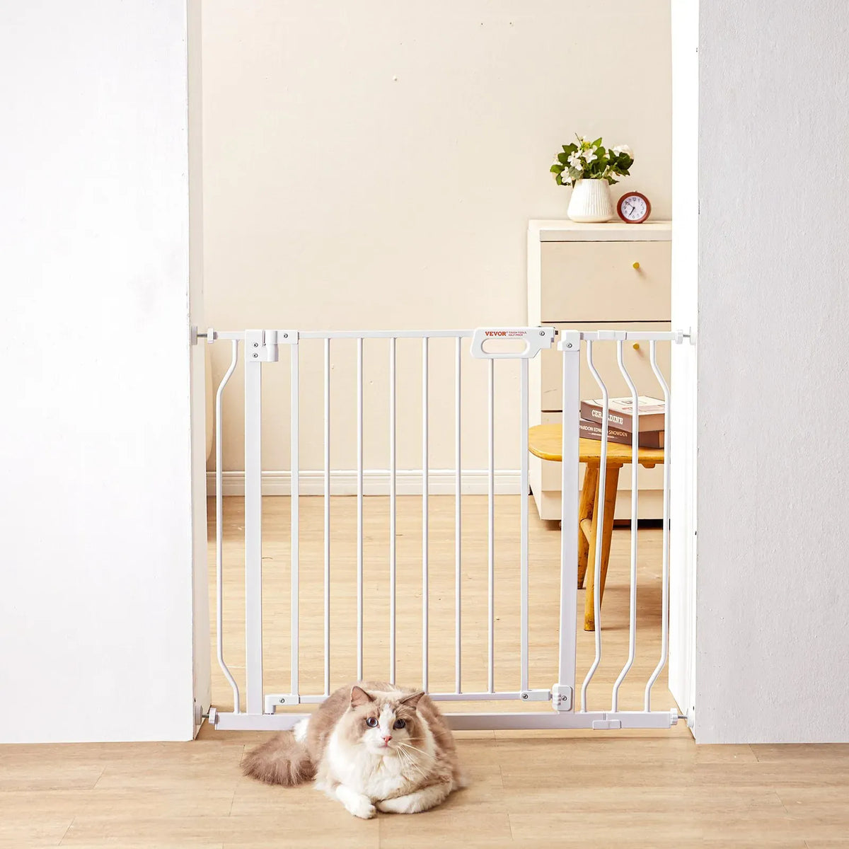 Baby & Pet Safety Gate – Extra Wide 749-990mm, White – photo 4 of 4